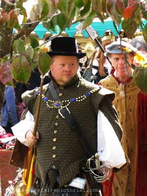 necklaces at alabam ren faire