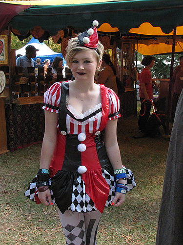 necklaces at alabam ren faire