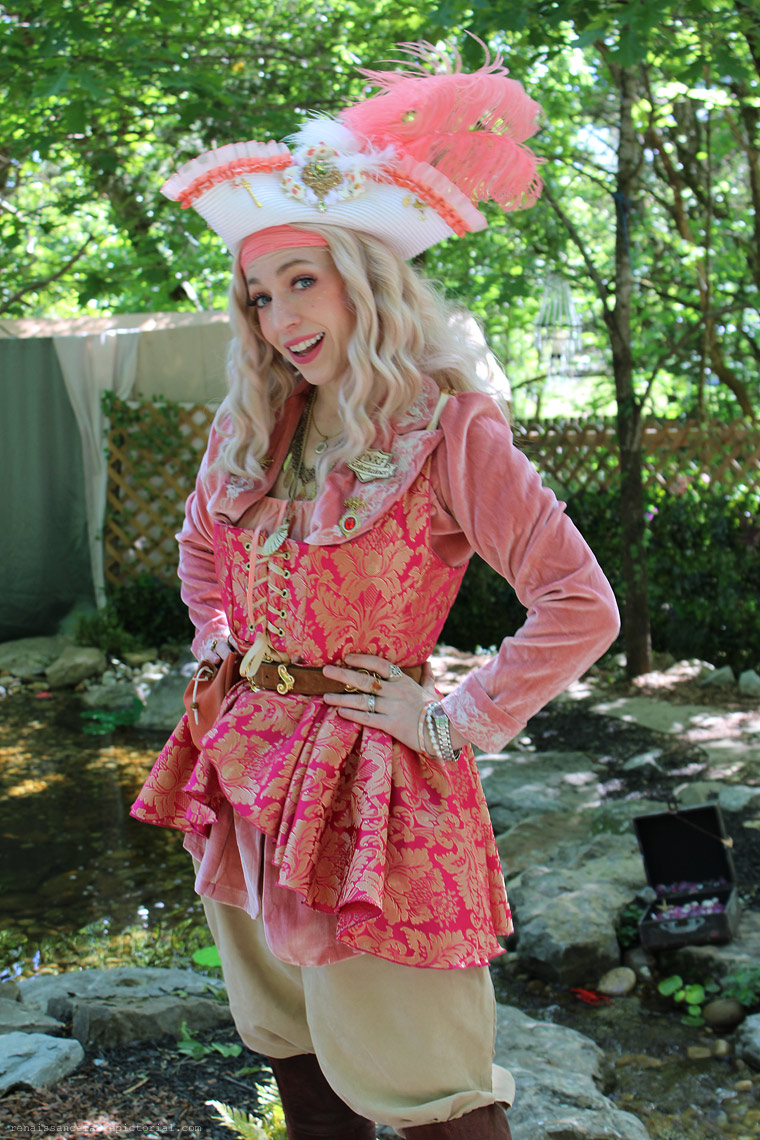 Lady pirate capatain in pink.